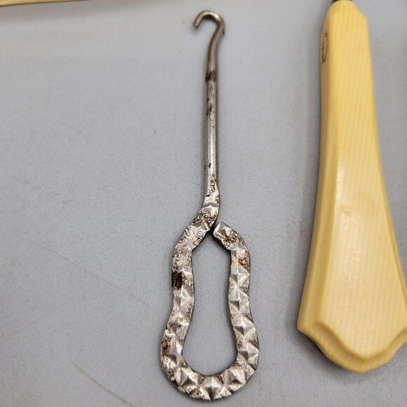 Antique Monogrammed Vanity Set Buffers File Button Hook Cuticle Pushers 6 Pc - Picture 4 of 10